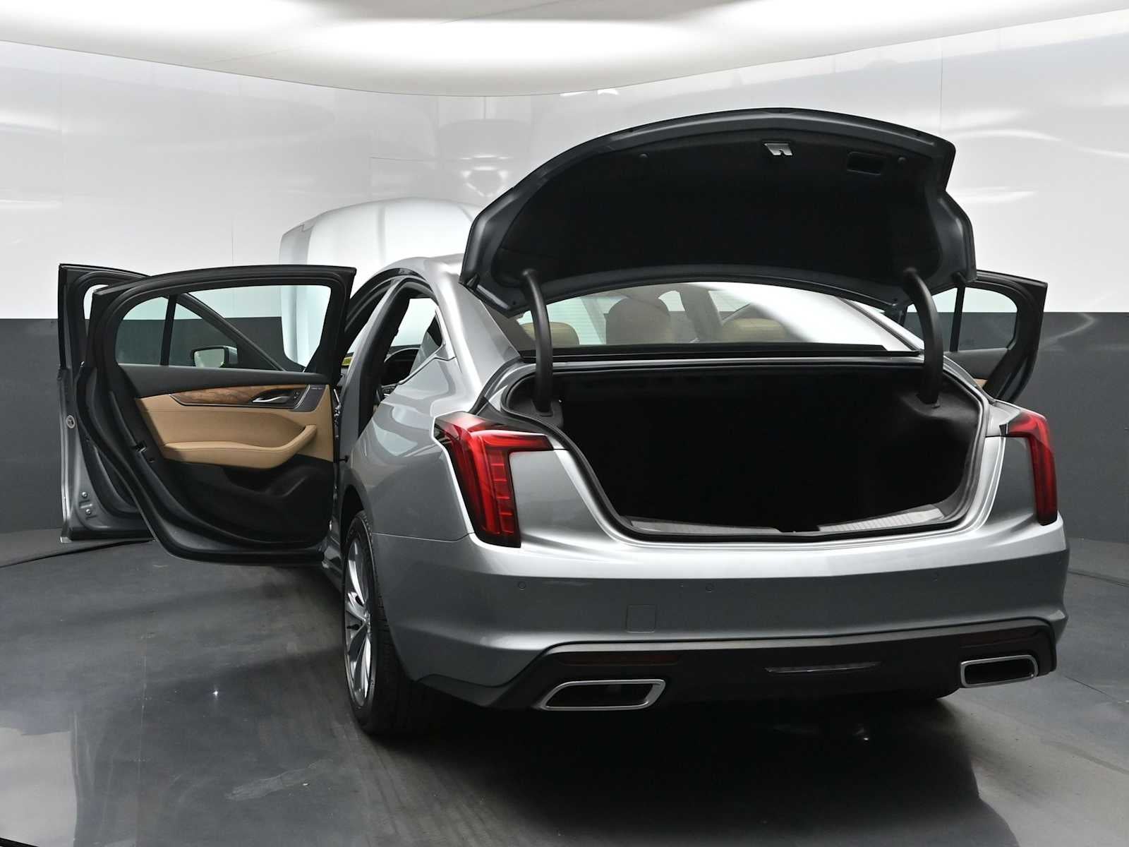 2023 Cadillac CT5 Premium Luxury