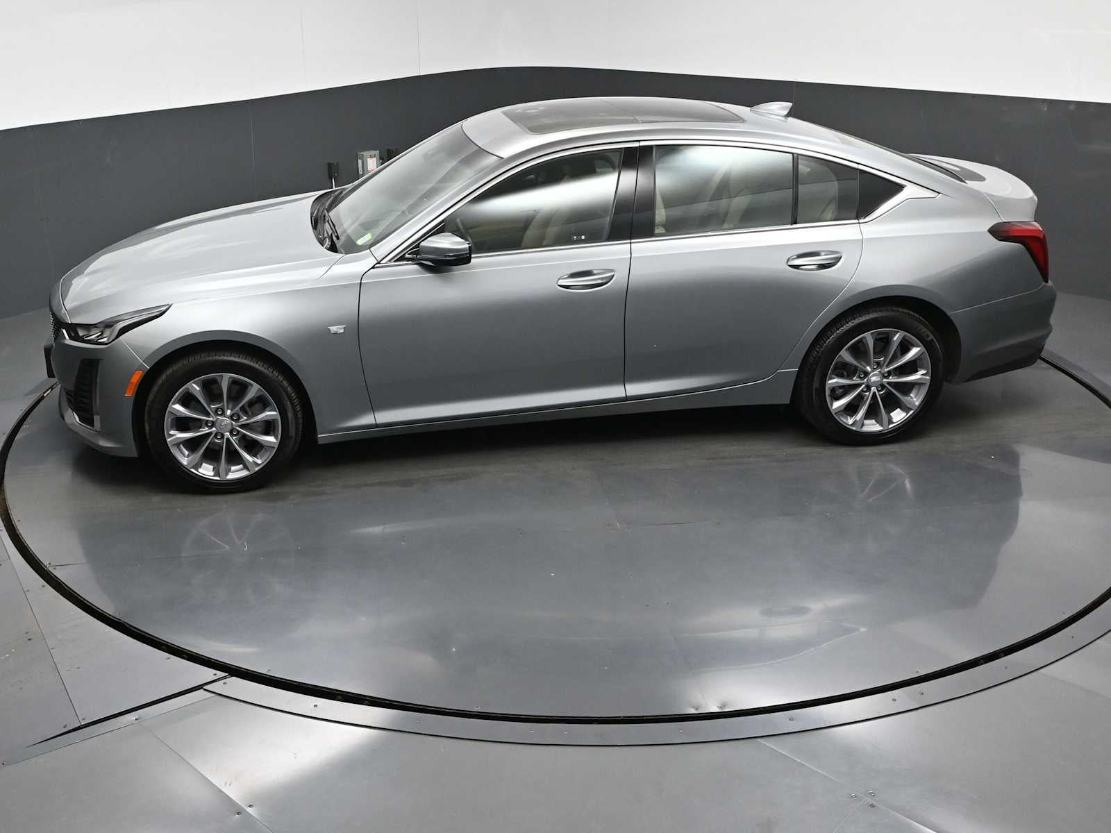 2023 Cadillac CT5 Premium Luxury