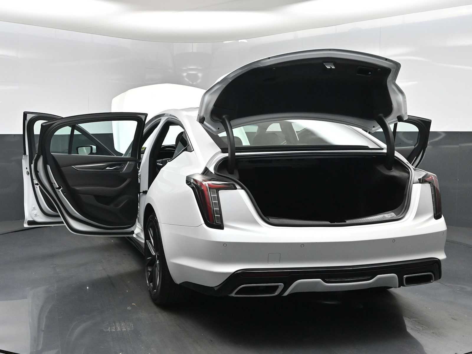 2023 Cadillac CT5 Sport