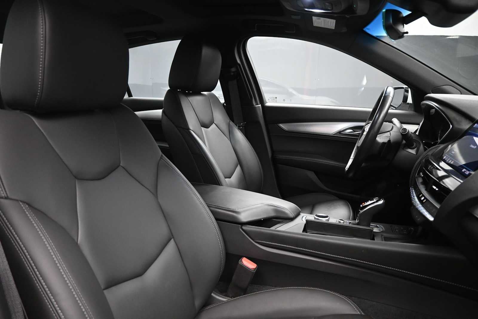 2023 Cadillac CT5 Luxury