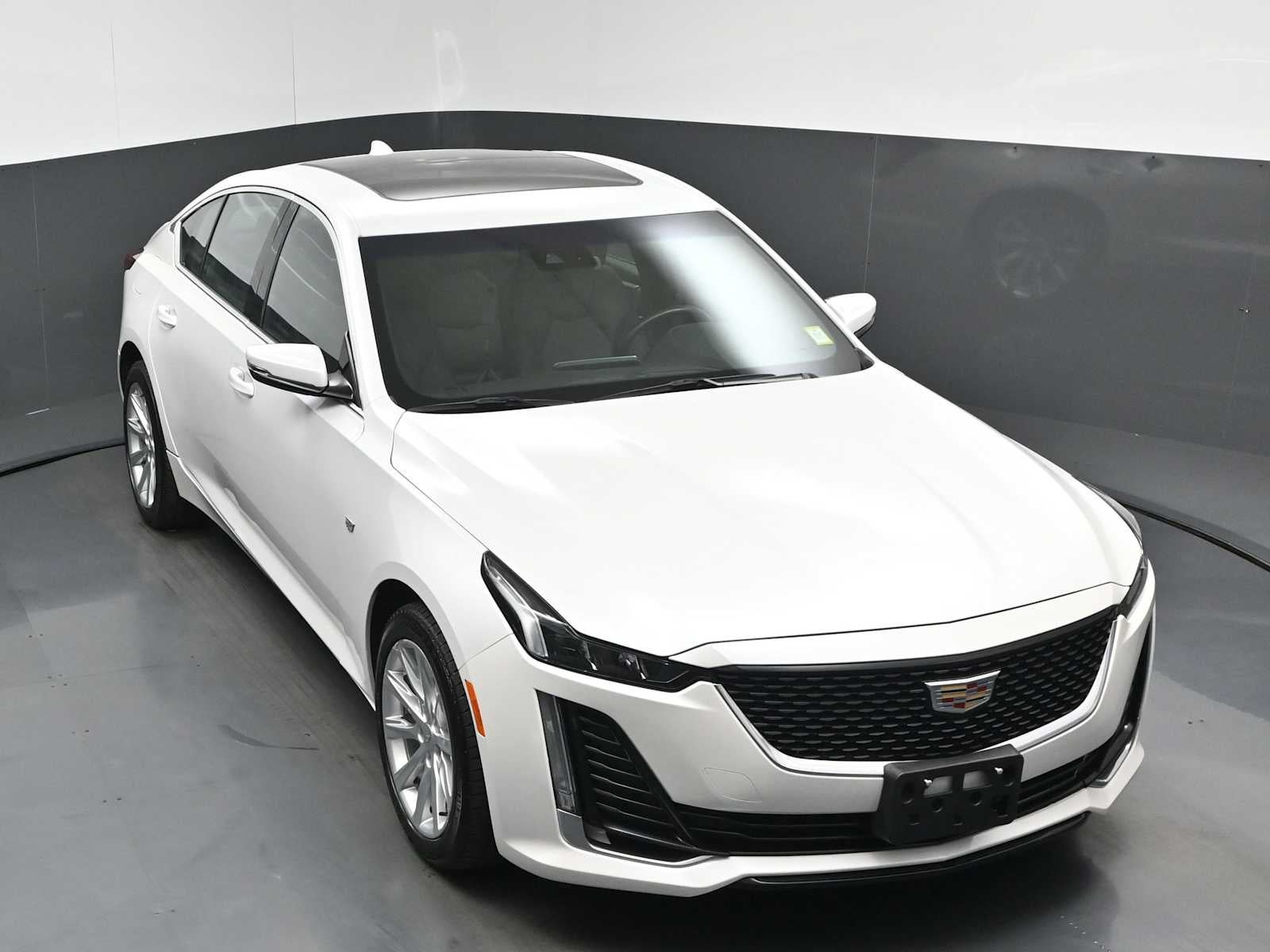 2023 Cadillac CT5 Luxury
