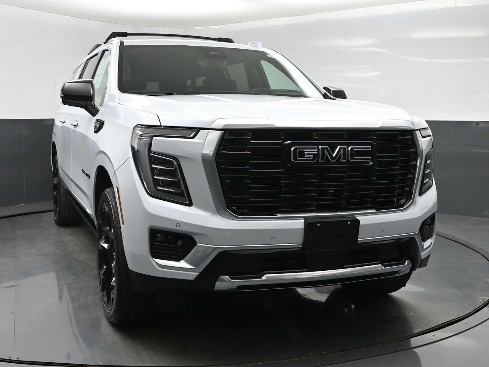 2026 GMC Yukon Denali AWD's photo