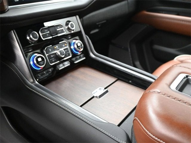 2024 GMC Yukon XL Denali Ultimate