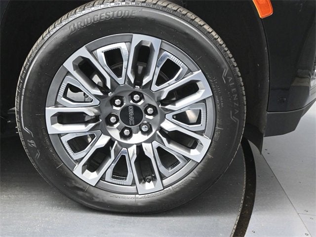 2024 GMC Yukon XL Denali Ultimate