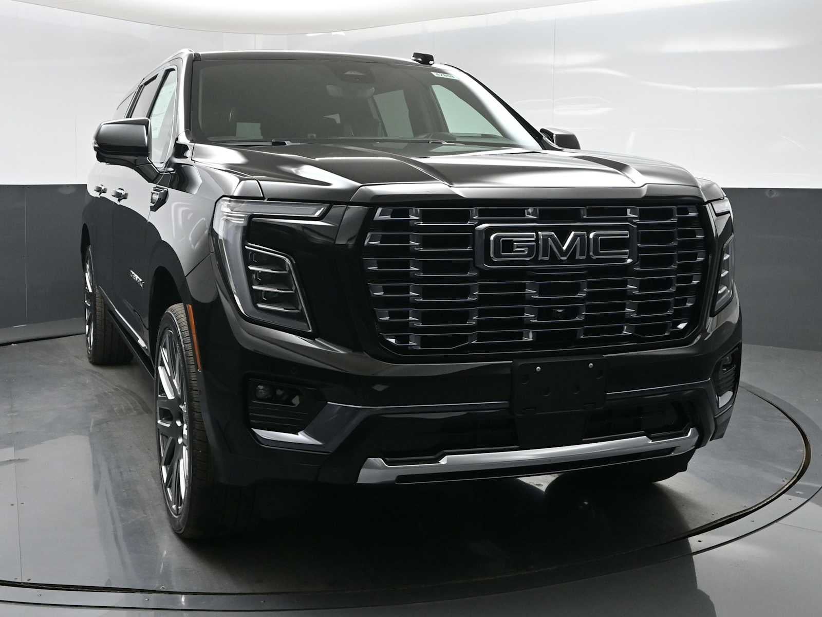 2026 GMC Yukon Denali Ultimate AWD's photo