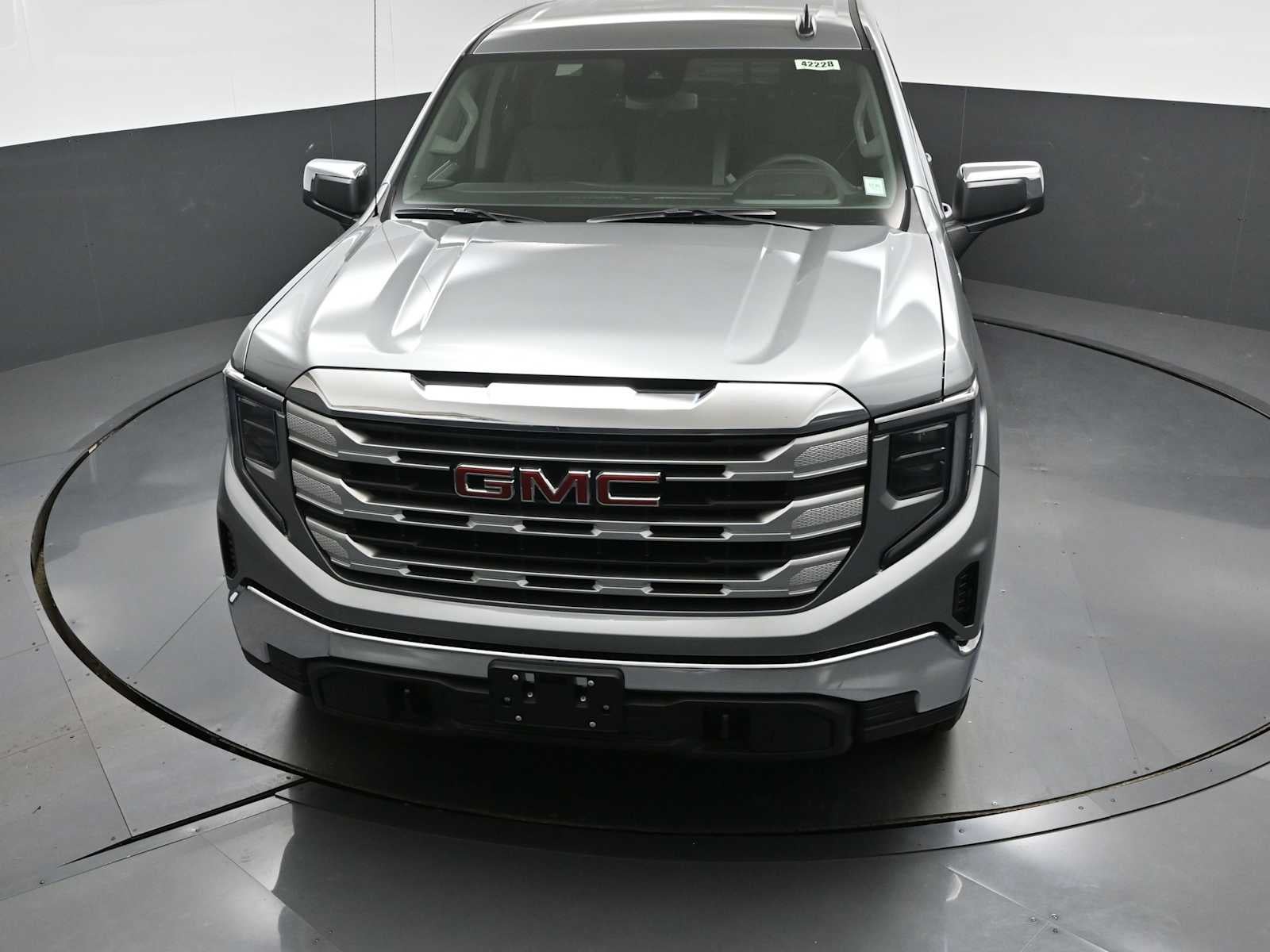 2026 GMC Sierra 1500 SLE - Photo 6