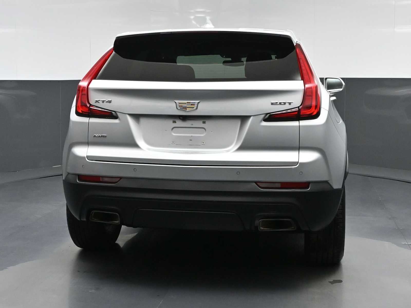 Used 2019 Cadillac XT4 Luxury with VIN 1GYFZBR49KF159708 for sale in Great Neck, NY