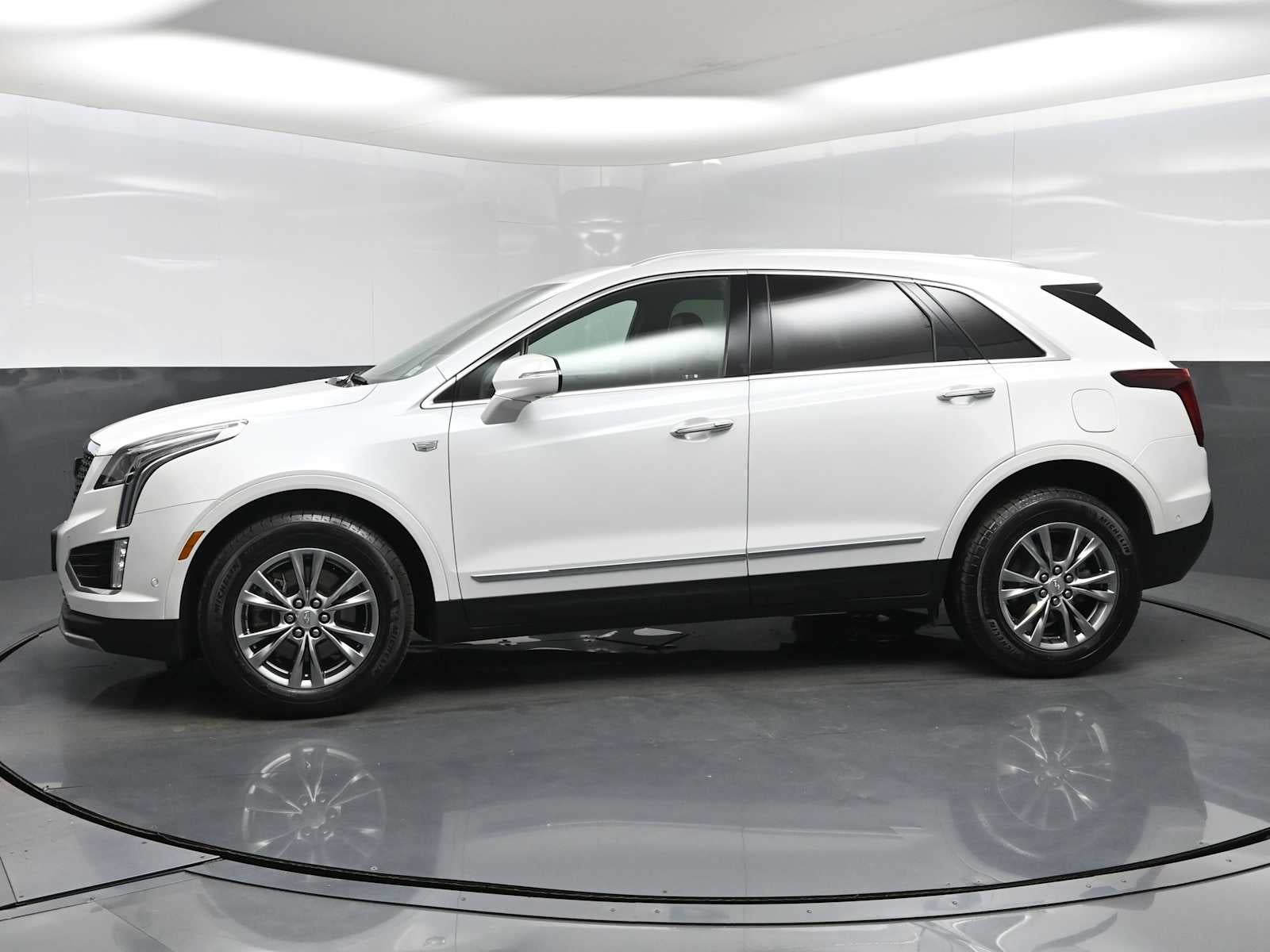 2023 Cadillac XT5 AWD Premium Luxury