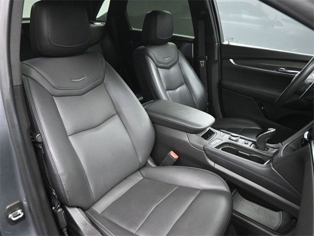 2022 Cadillac XT5 Sport