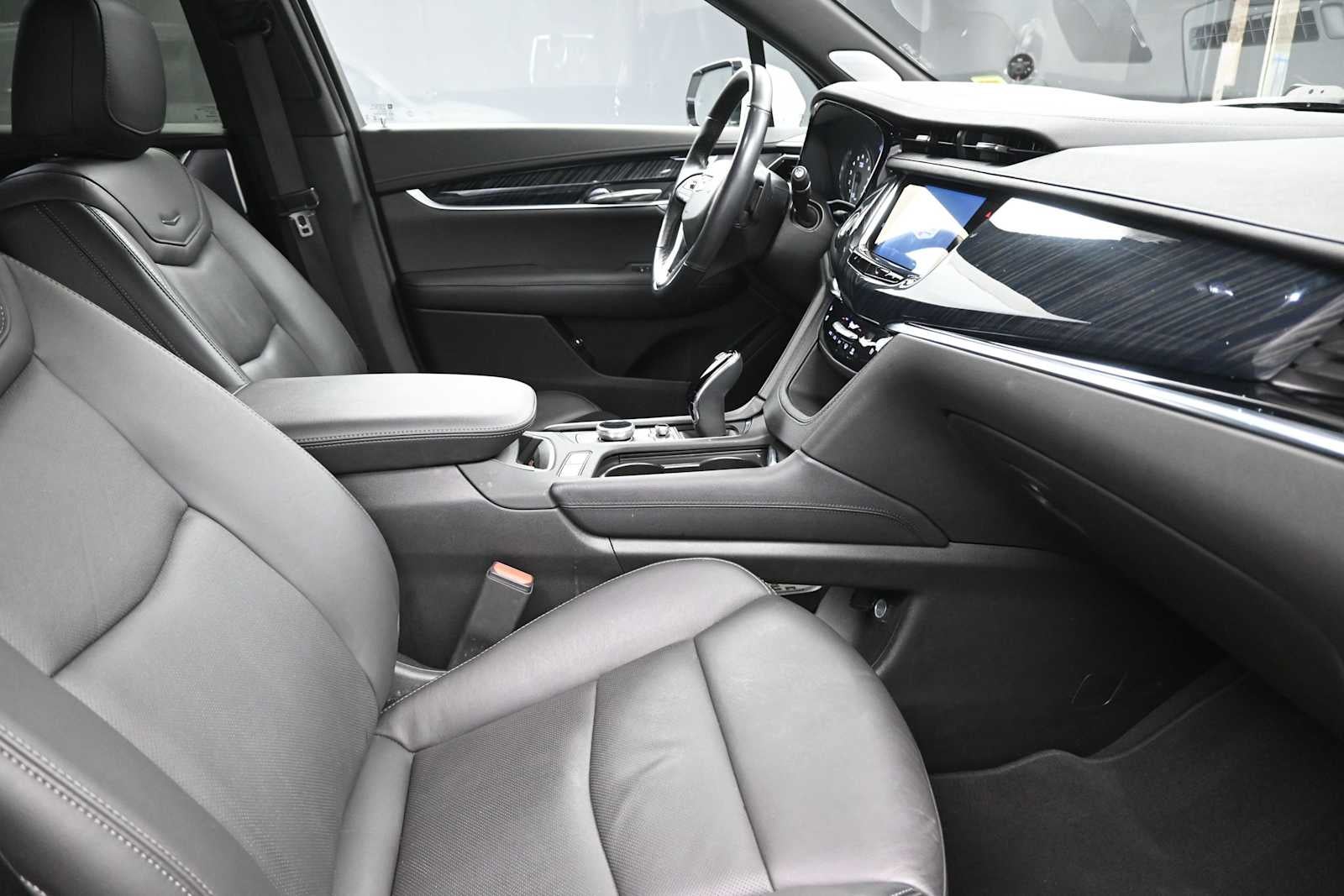 2023 Cadillac XT6 AWD Premium Luxury
