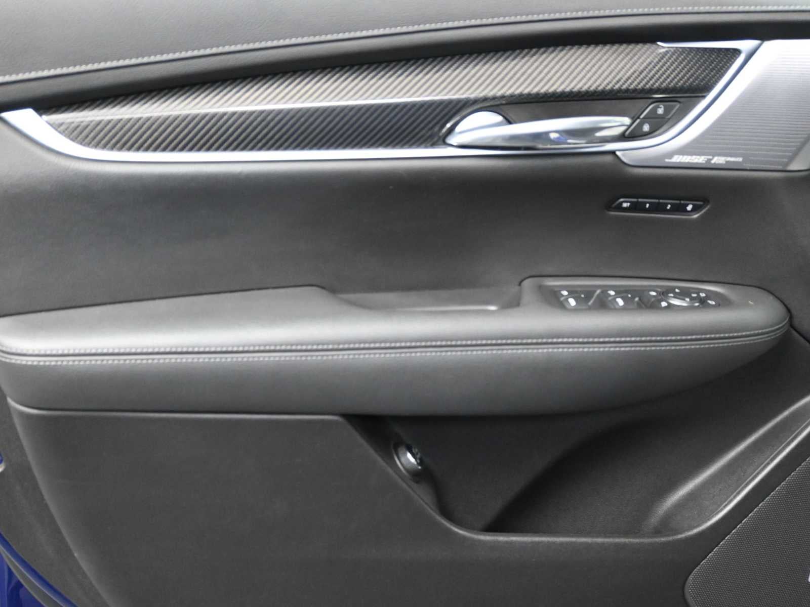 2023 Cadillac XT6 Sport
