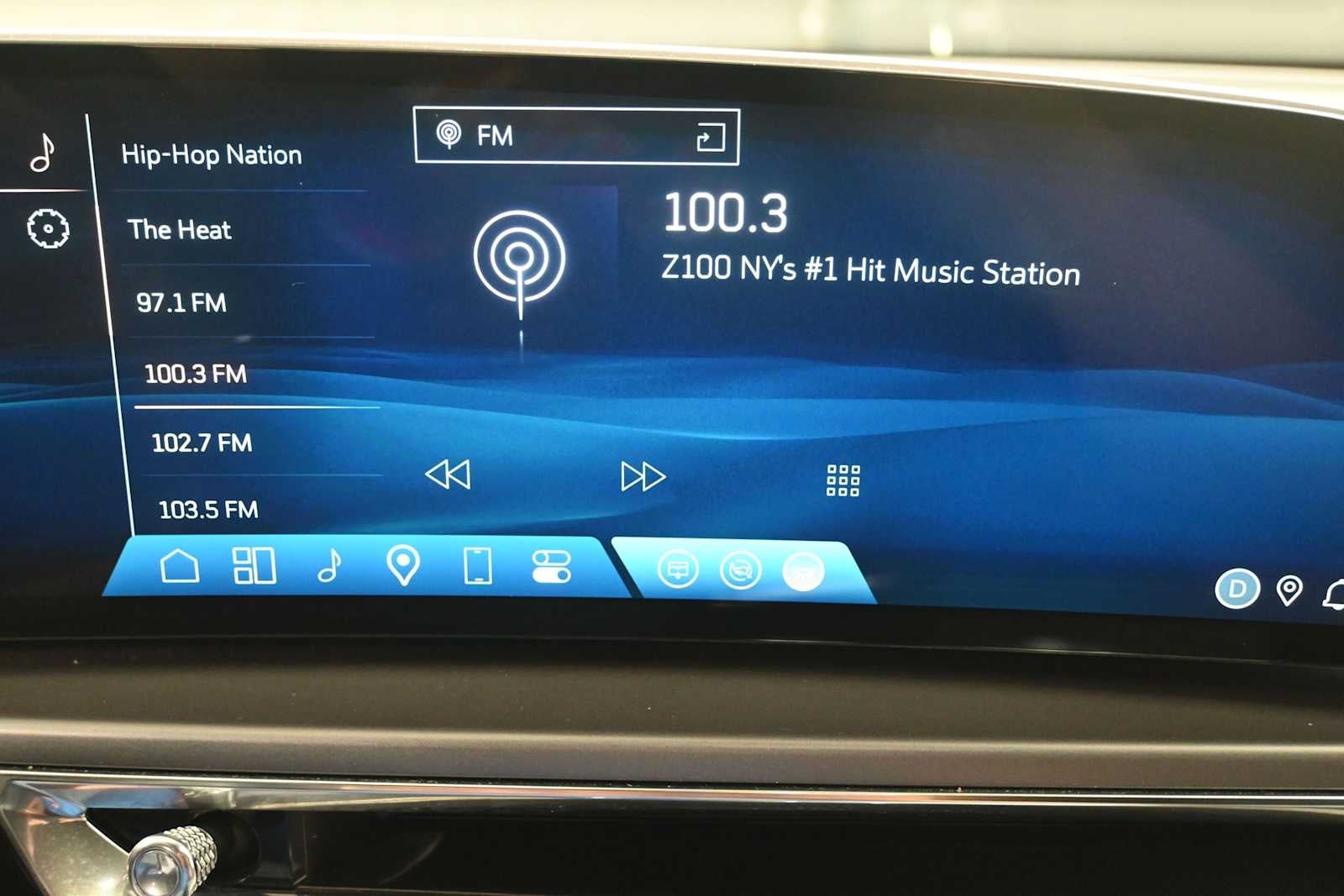 2024 Cadillac LYRIQ Tech