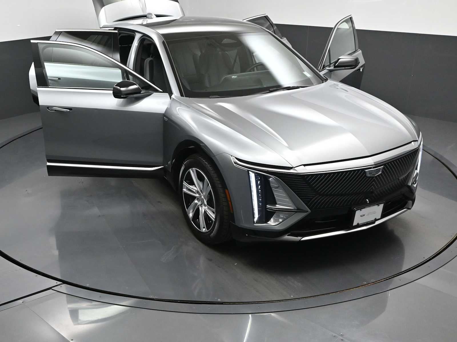 2024 Cadillac LYRIQ Tech