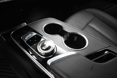 2024 Cadillac LYRIQ Luxury 1