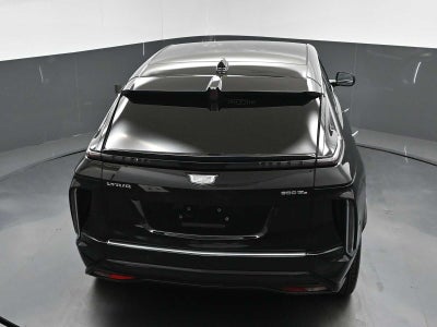 2024 Cadillac LYRIQ Luxury 1