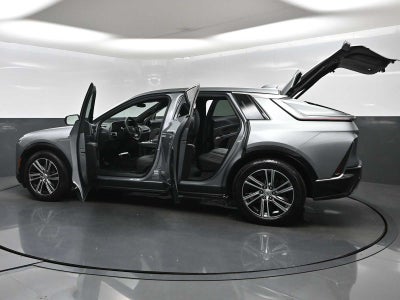 2024 Cadillac LYRIQ Luxury 1