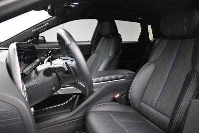 2024 Cadillac LYRIQ Luxury 1