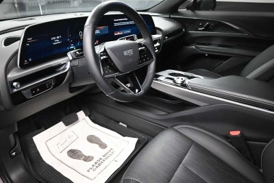 2024 Cadillac LYRIQ Luxury 1