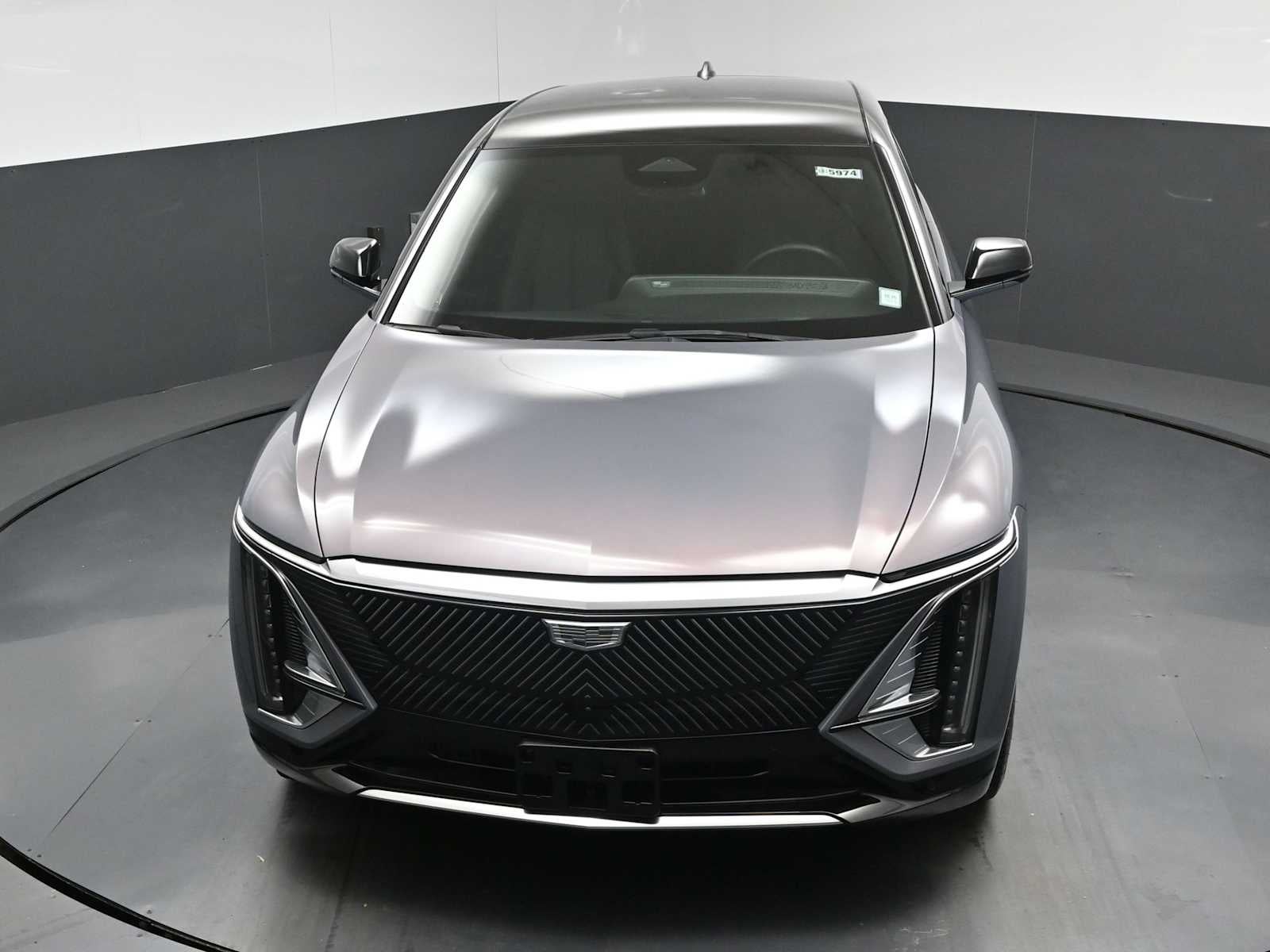 2024 Cadillac LYRIQ Luxury 1