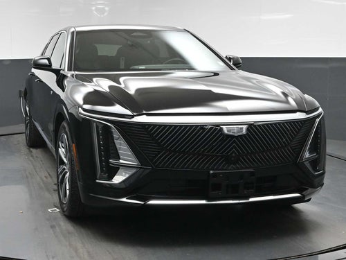 2024 Cadillac LYRIQ Luxury 2