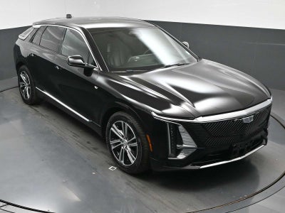 2024 Cadillac LYRIQ Luxury 2
