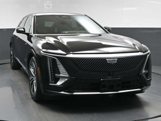 2024 Cadillac LYRIQ Luxury 2