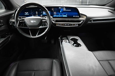 2024 Cadillac LYRIQ Luxury 2
