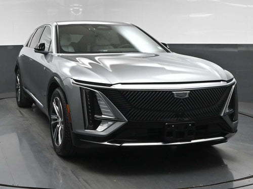 2024 Cadillac LYRIQ Luxury 2
