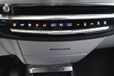 2024 Cadillac LYRIQ Luxury 2