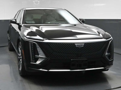 2024 Cadillac LYRIQ Luxury 2