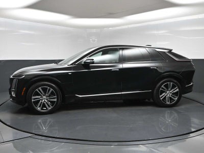 2024 Cadillac LYRIQ Luxury 2