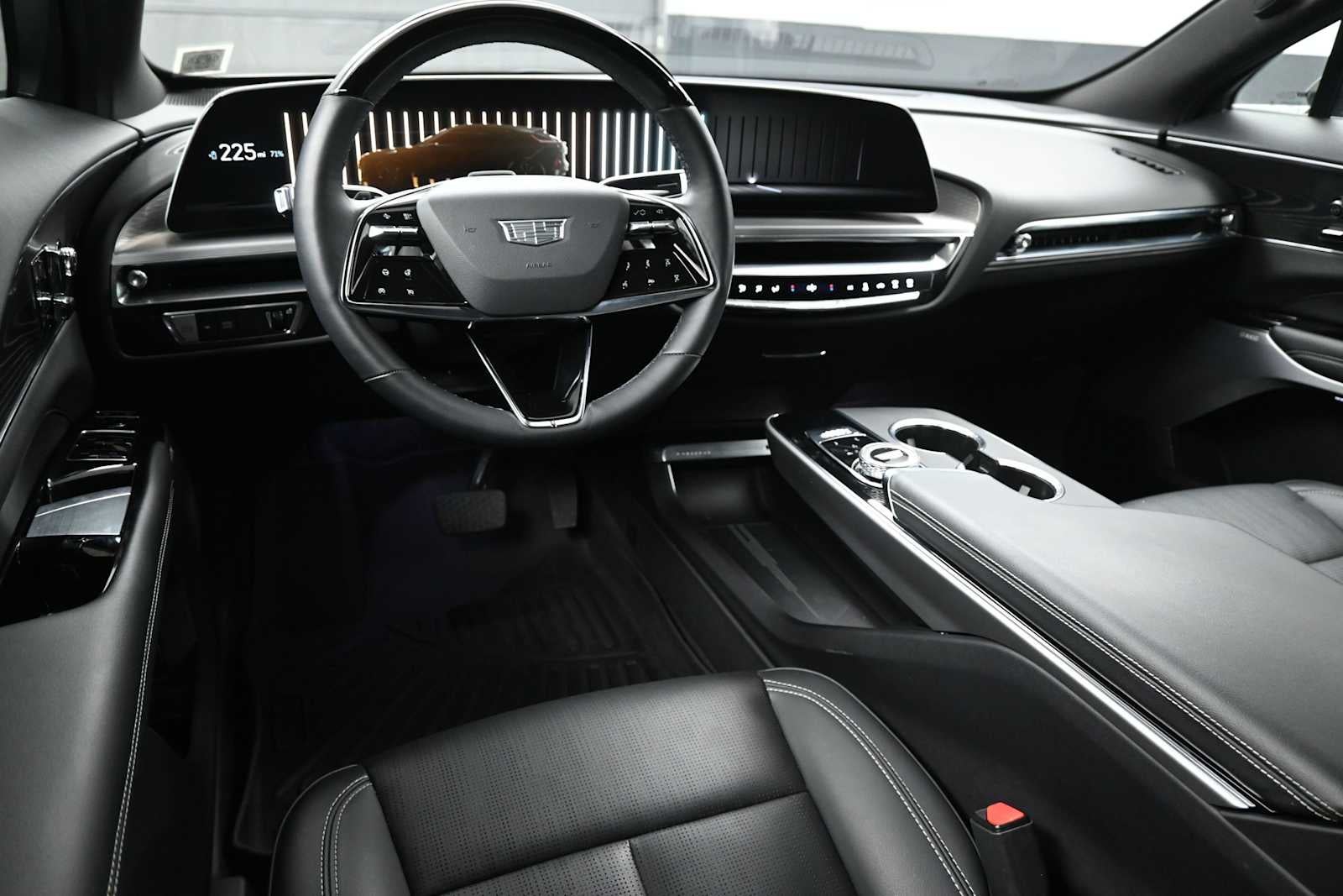 2024 Cadillac LYRIQ Sport 2