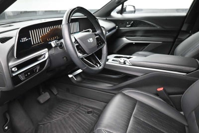 2024 Cadillac LYRIQ Sport 2
