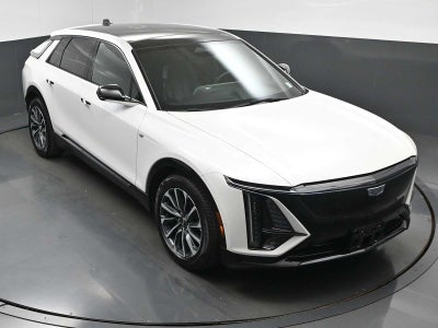 2024 Cadillac LYRIQ Sport 2