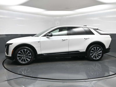 2024 Cadillac LYRIQ Sport 2