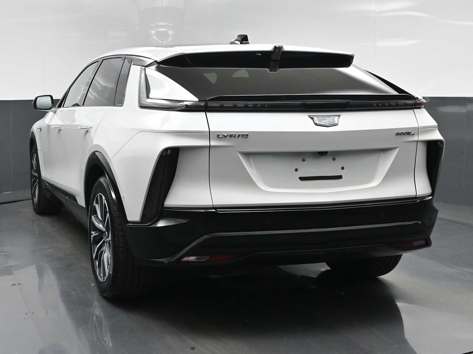 2024 Cadillac LYRIQ Sport 2