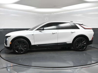 2024 Cadillac LYRIQ Sport 3