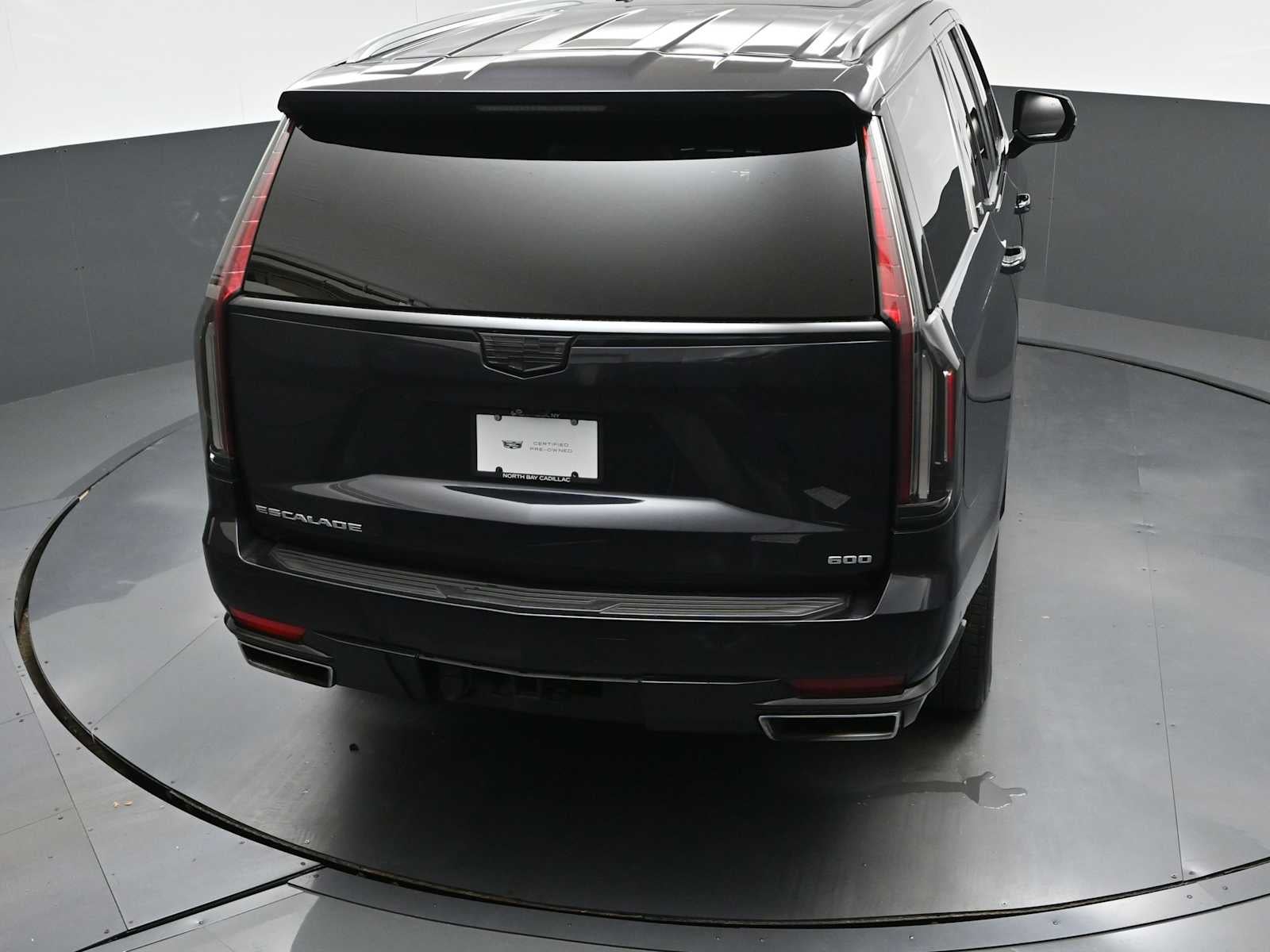 2022 Cadillac Escalade Premium Luxury