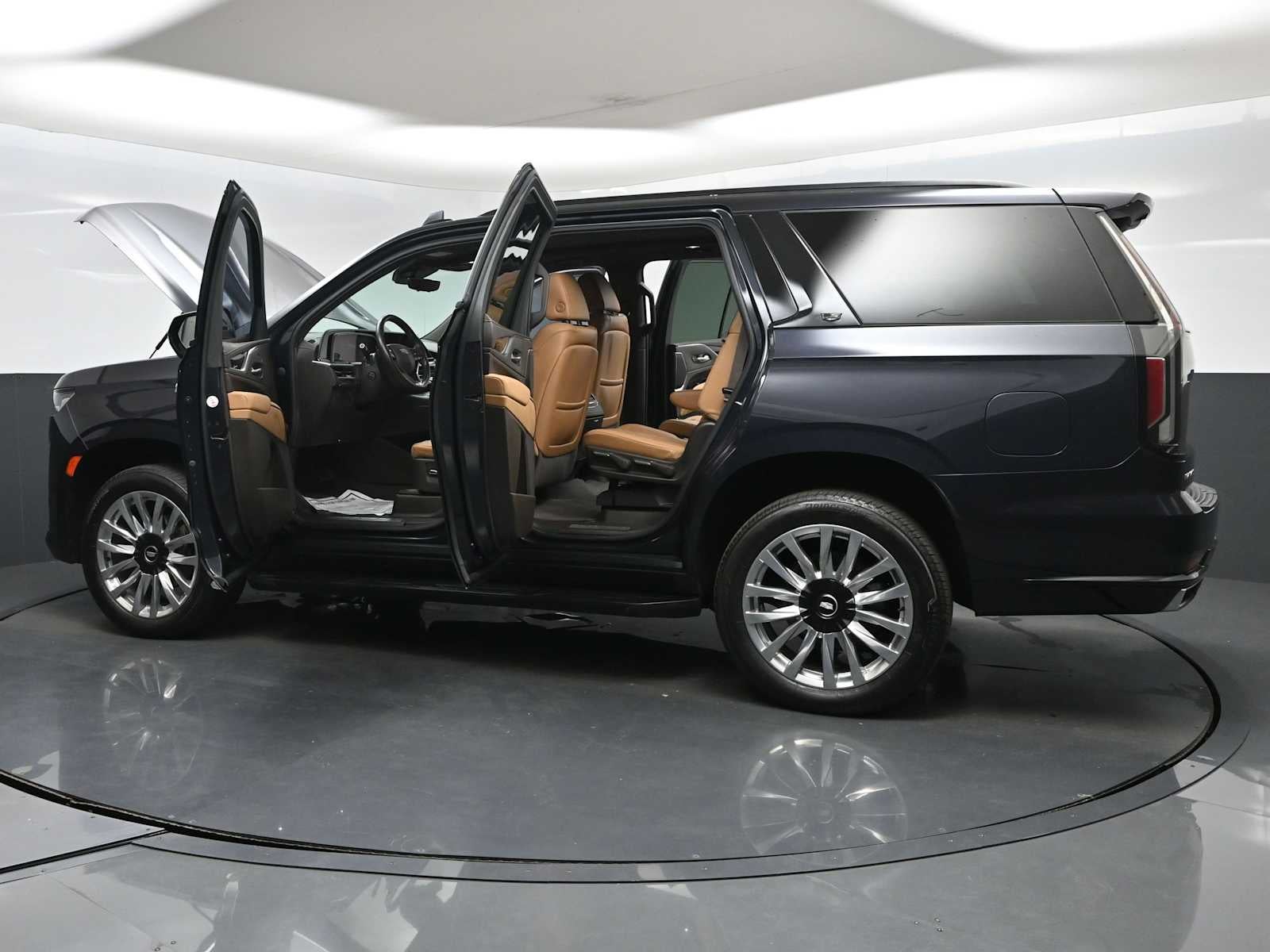 2022 Cadillac Escalade Premium Luxury