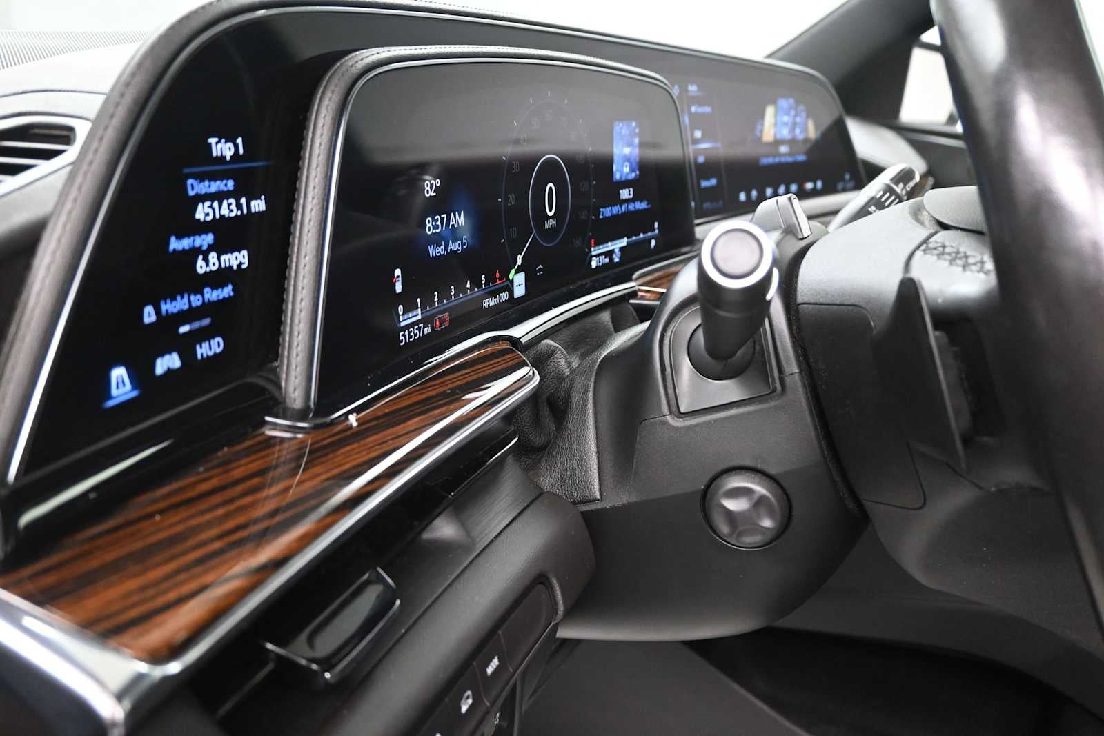 2023 Cadillac Escalade 4WD Premium Luxury