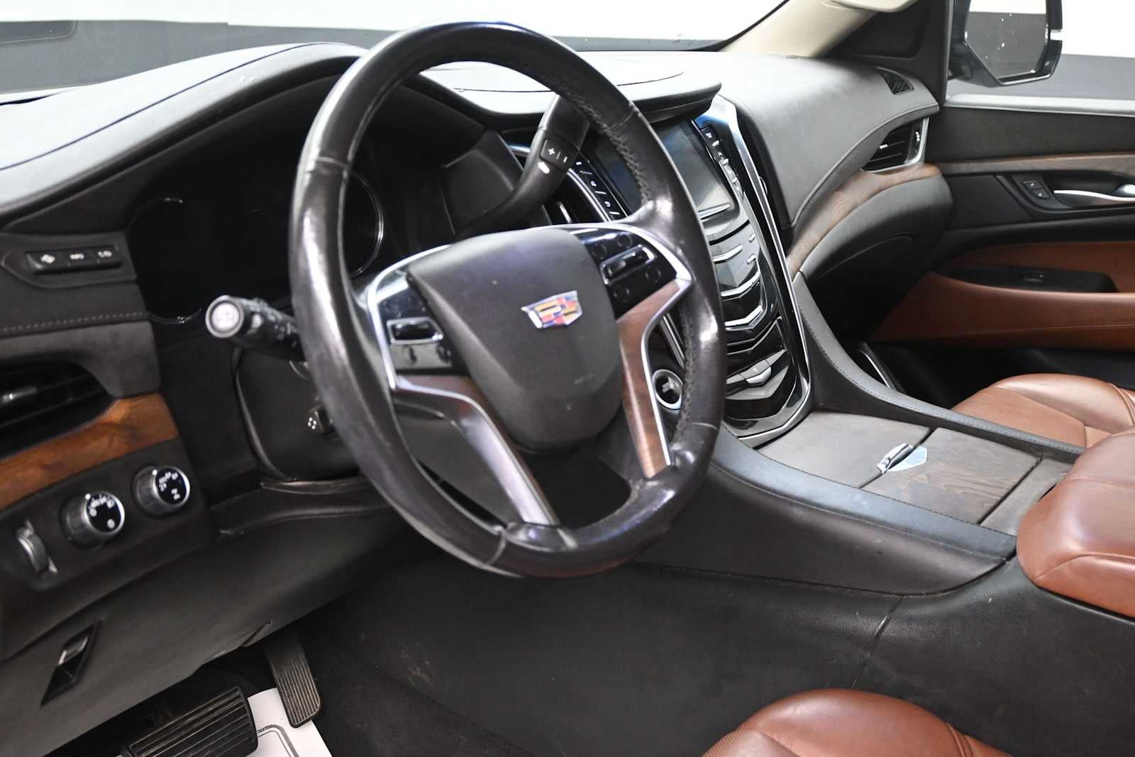 2017 Cadillac Escalade Premium Luxury