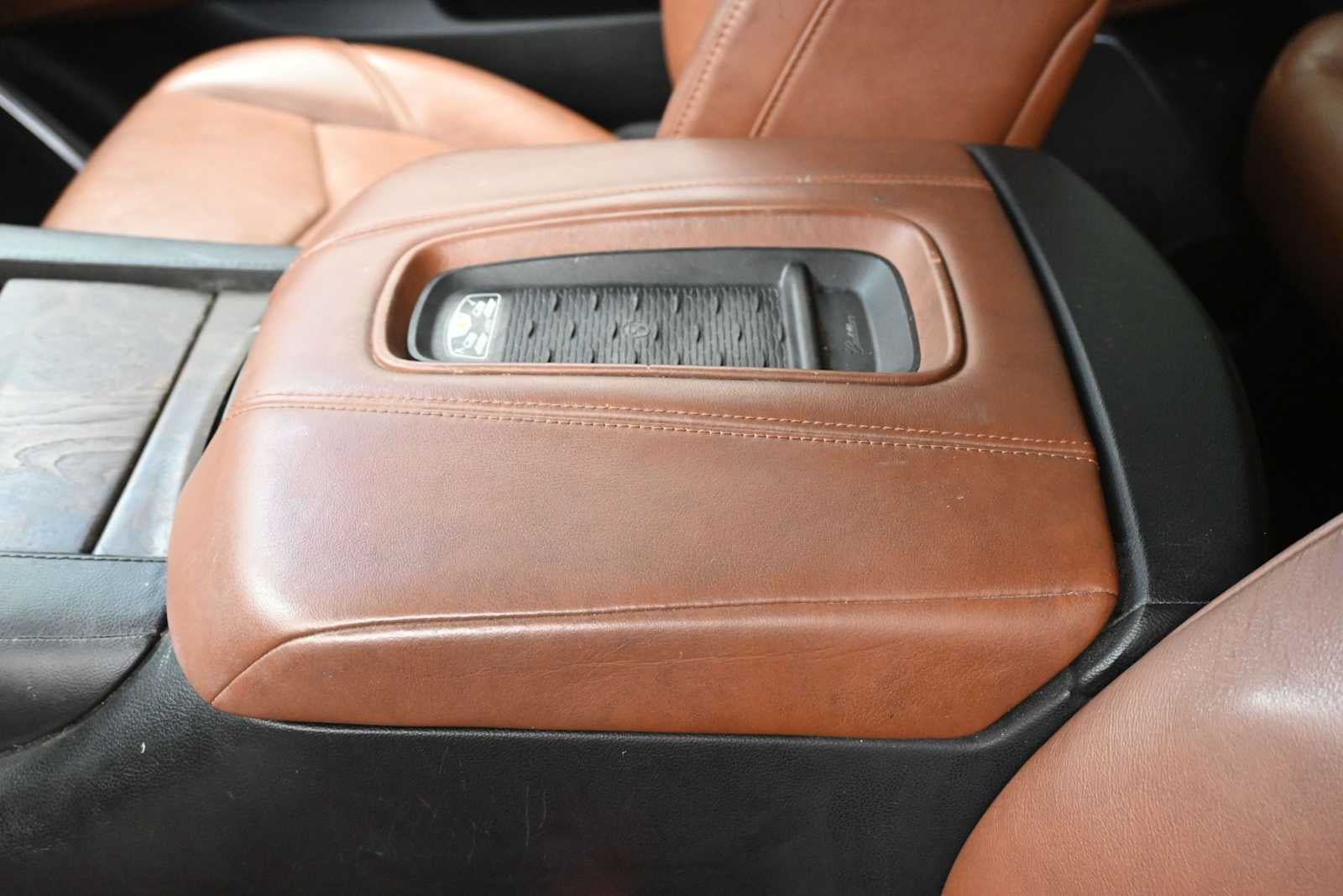 2017 Cadillac Escalade Premium Luxury