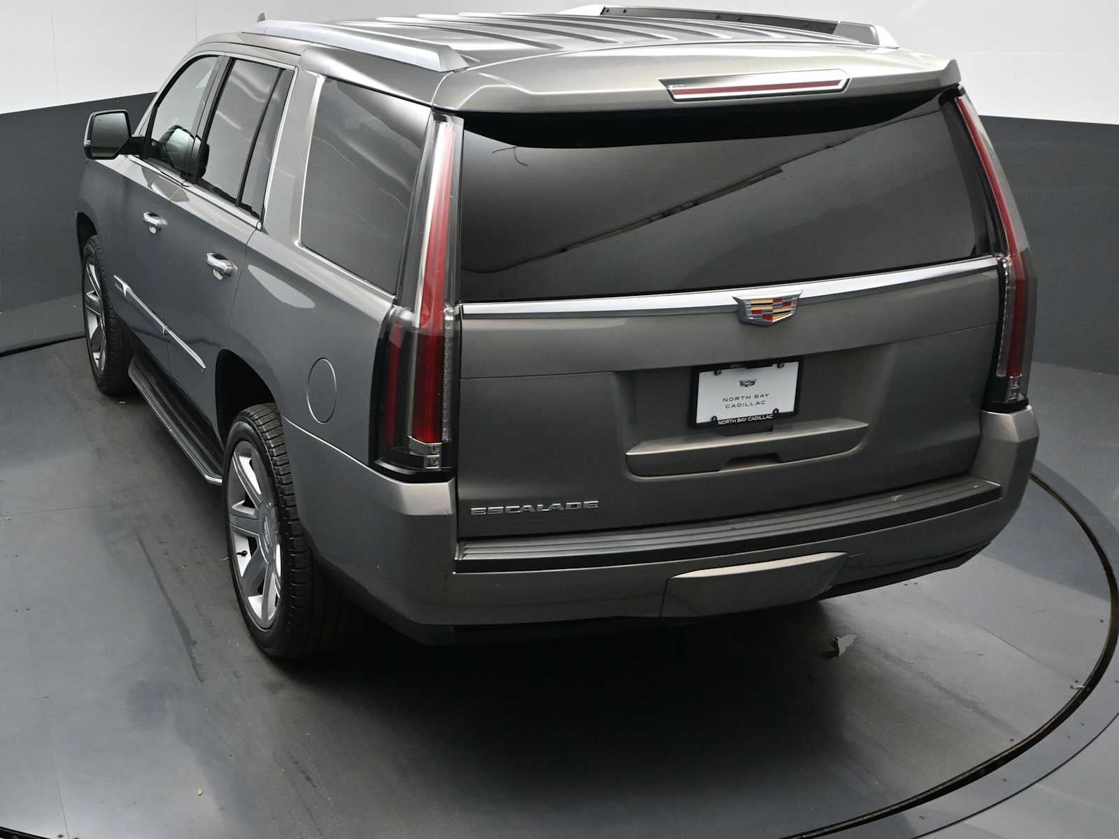 2017 Cadillac Escalade Premium Luxury