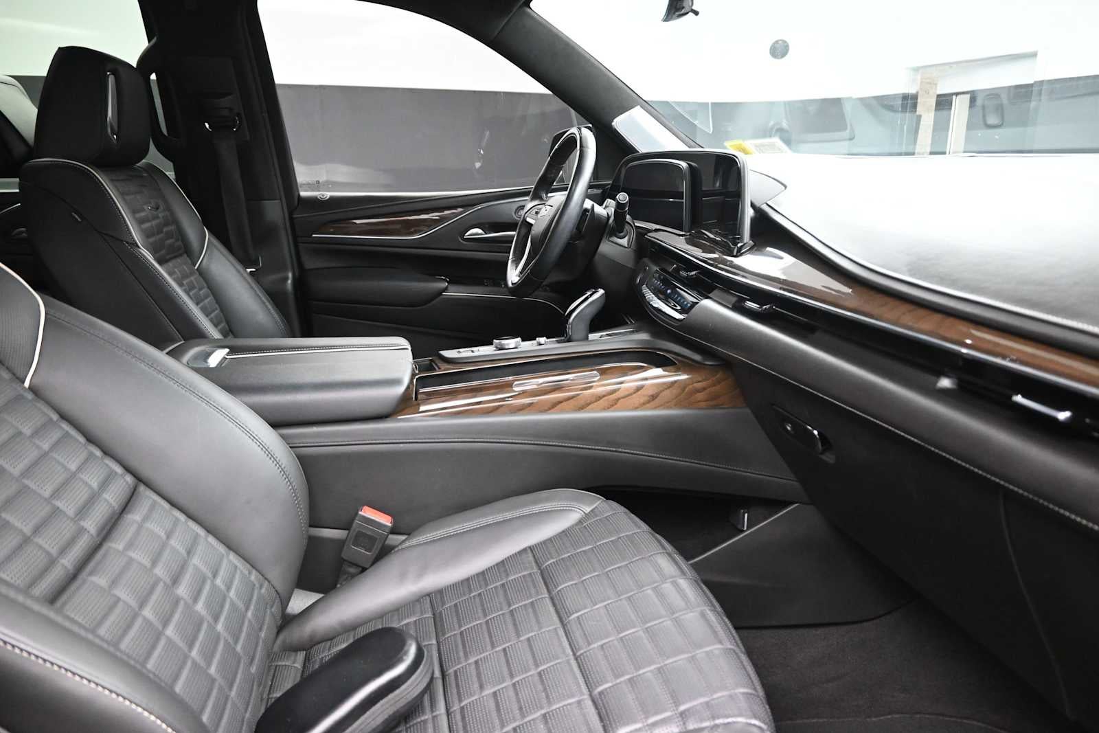 2023 Cadillac Escalade 4WD Premium Luxury Platinum