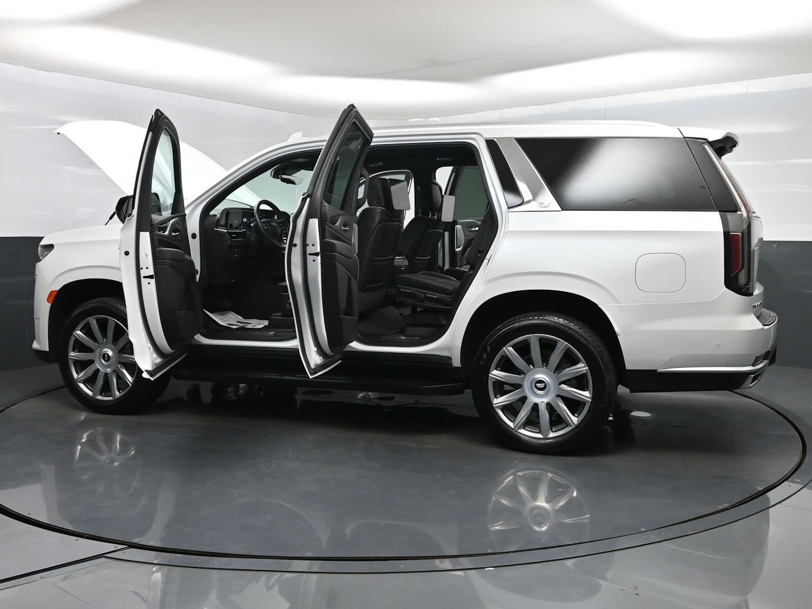 2023 Cadillac Escalade Premium Luxury Platinum