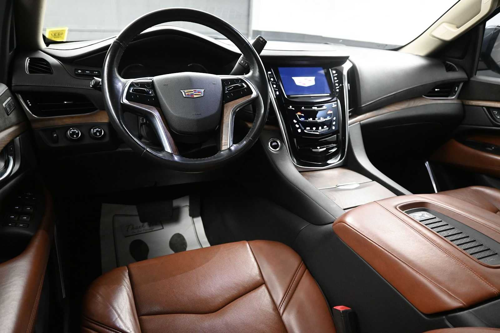 2020 Cadillac Escalade ESV Luxury