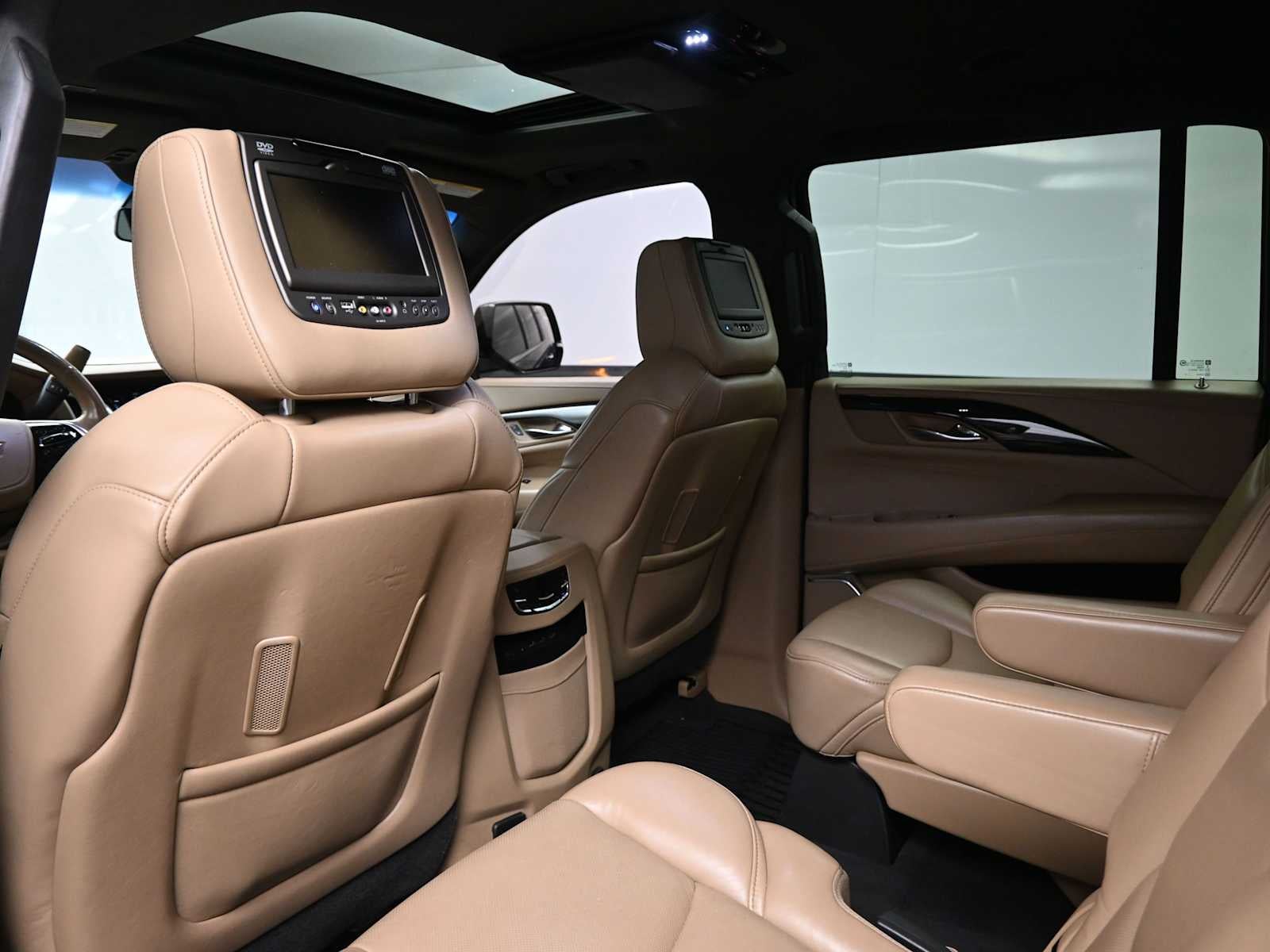 2019 Cadillac Escalade ESV Platinum