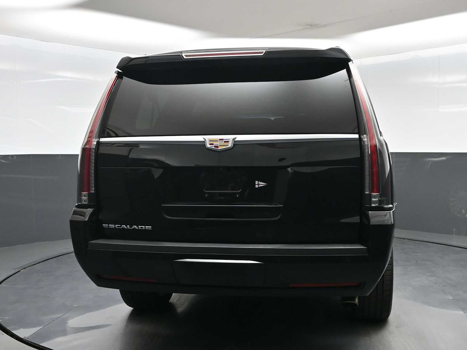 2019 Cadillac Escalade ESV Platinum