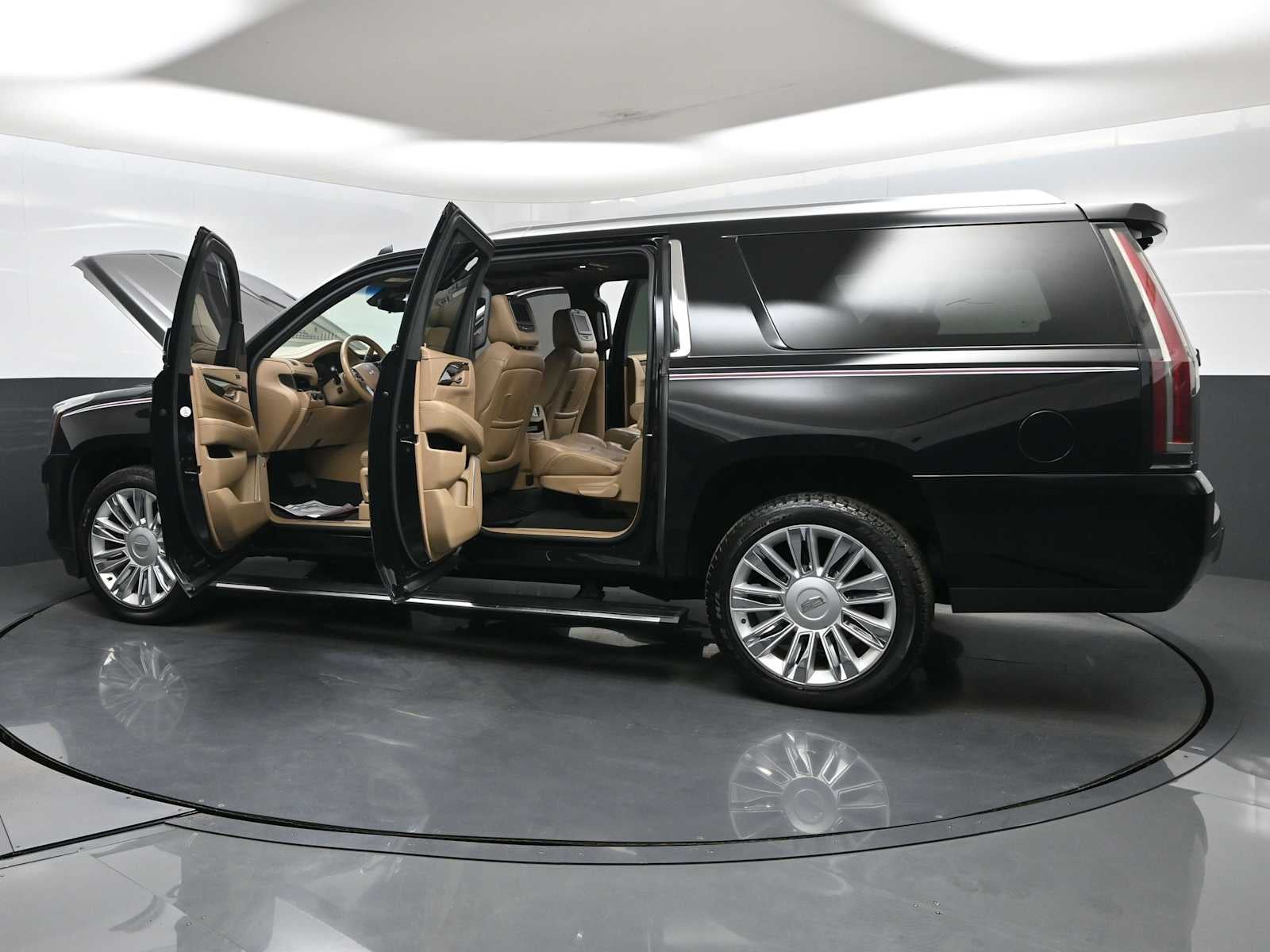 2019 Cadillac Escalade ESV Platinum