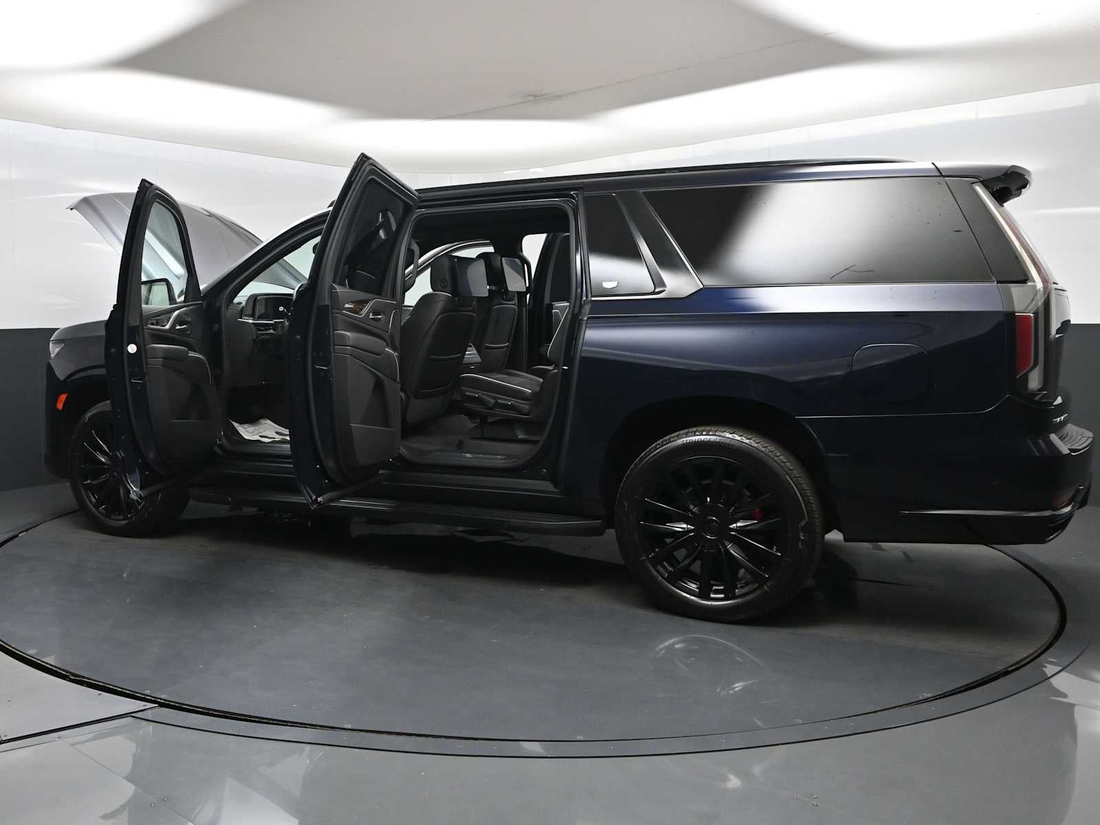 2024 Cadillac Escalade ESV Premium Luxury